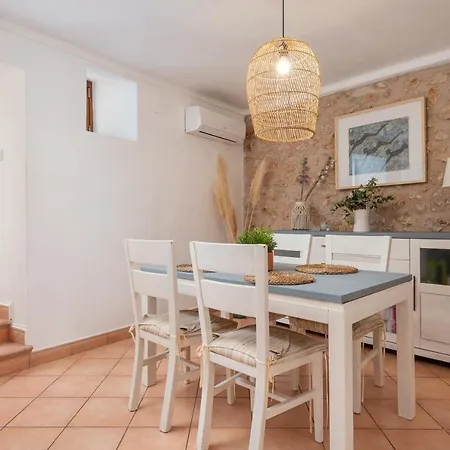 Bona Vista With Mountain Views By Bebreeze Holiday home Pollenca